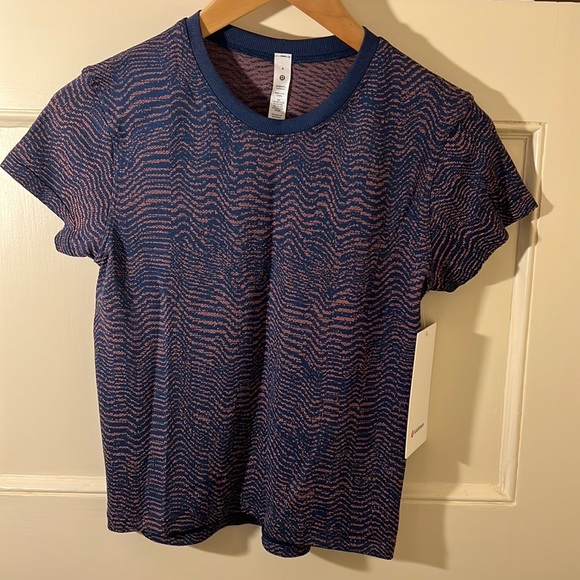 lululemon athletica Tops - Lululemon tee